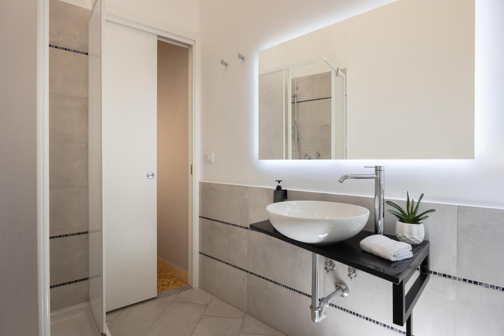 Modern Apartments 帕莱斯特里纳 外观 照片